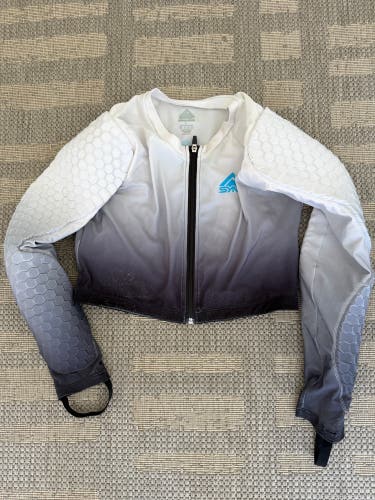 SYNC Top Body Armor stealth Large (Used)