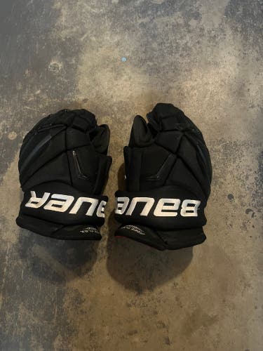 Bauer Vapor X100 Gloves 13" (Used)