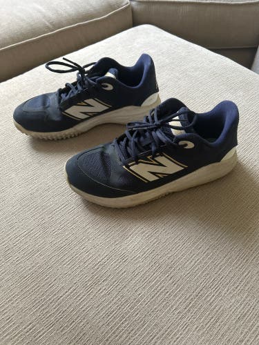 Blue Men's Size M 9.0 (W 10.0) Adult New Balance Fresh Foam Turf 3000 Shoes (Used)
