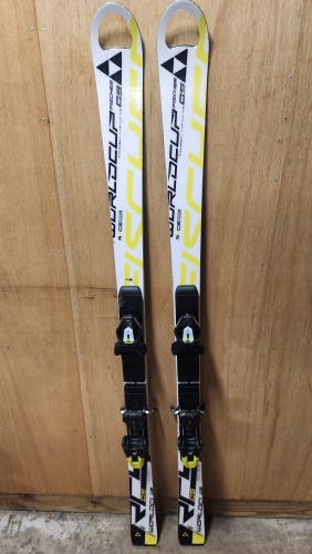 Unisex Fischer 150 cm Racing RC4 WC GS Skis With Bindings Max Din 10 (Used)