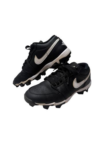 Used Nike AIR JORDAN 1 LOW BB/SB Cleats Black And White Junior 05 11835-S000212226