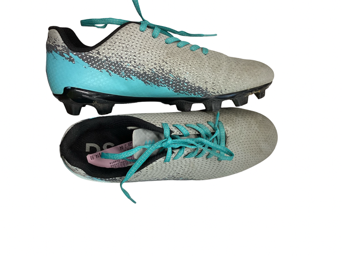 Used Dsg Soccer Cleats Grey Junior 04 11613-S000188154