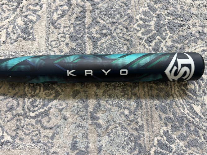 2025 Louisville Slugger Kryo Composite Bat (-10) 23 oz 33" (Barely Used)