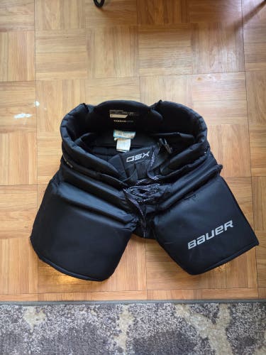 Junior Small 2022 Bauer GSX Hockey Goalie Pants (Used)