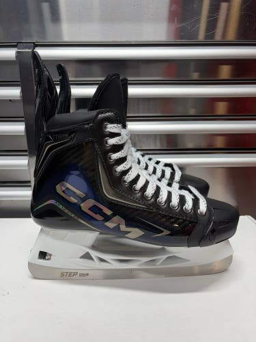 CCM FT8 Pro Hockey Skates Size 10 Regular Width 287mm (New) JOHN TAVARES Pro Stock