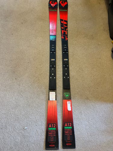 Men's Racing 165 cm Rossignol Hero Athlete FIS SL Skis Without Bindings (Used)
