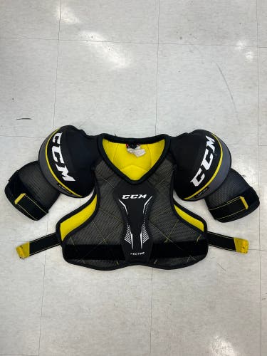 Junior Large CCM Vector Shoulder Pads