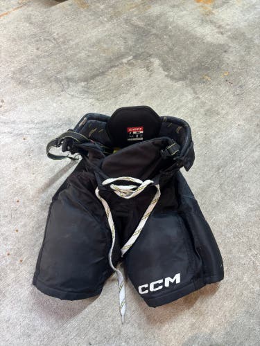 Junior Small CCM Tacks AS 580 Hockey Pants (Used)