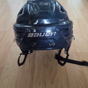 Navy Blue Medium Bauer Re-Akt 150 Helmet (Used)