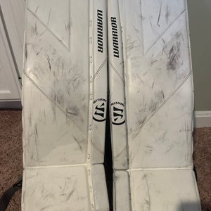 28" Warrior Ritual R/G6 Goalie Leg Pads (Used)