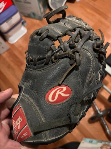Rawlings Gg elite RH Catcher's Glove 32.5" (Used)