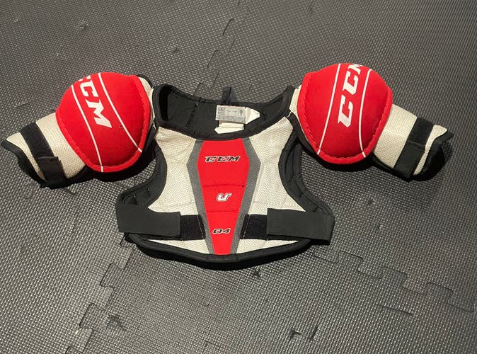 Medium Youth CCM U+ Shoulder Pads (Used)