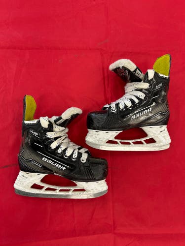 Youth Bauer Supreme M50 Pro Hockey Skates | Size Y11