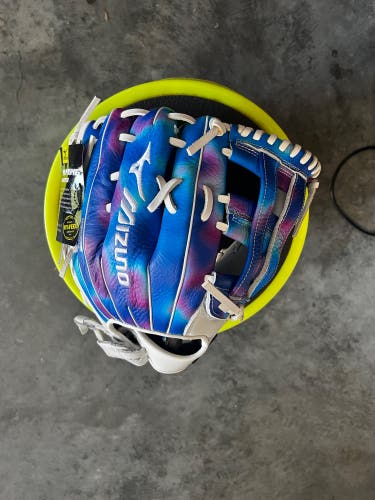 2025 Mizuno MVP Prime RH Softball Glove 12.5" (New)