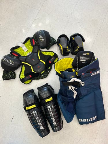 Junior Small Bauer/CCM Starter Kit