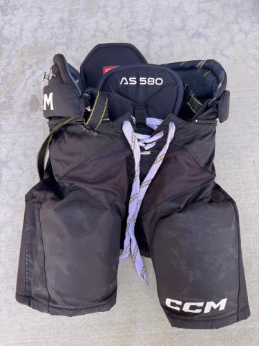 Junior Medium CCM Tacks AS 580 Hockey Pants (Used)
