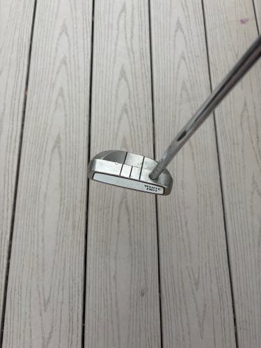 Men's Odyssey Mallet Right Handed Putter Steel 34" (Used)