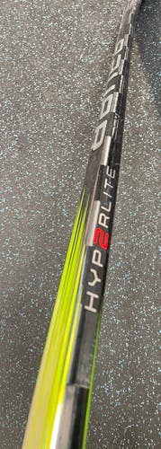 New Bauer Vapor Hyperlite 2 Hockey Stick Right Handed 50Flex P92