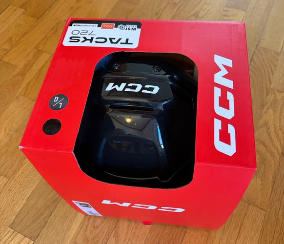 Large CCM Tacks 720 Helmet (New)