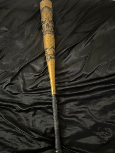 2023 DeMarini Voodoo One Alloy BBCOR Certified Bat (-3) 28 oz 31" (Used)