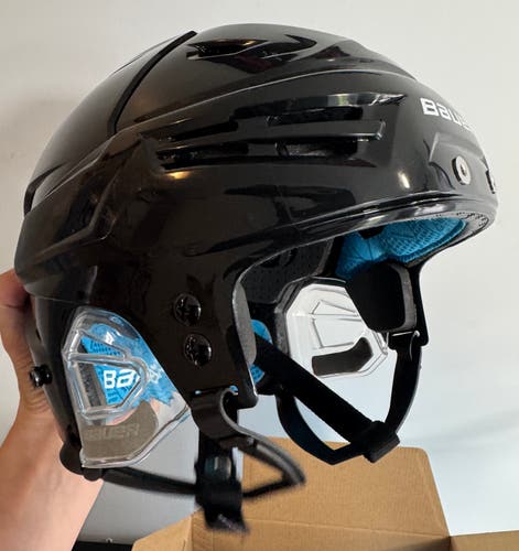 Medium Bauer Re-Akt 65 Helmet Pro Stock (New)