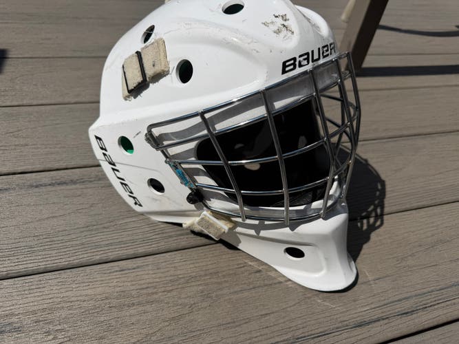 Junior Medium Bauer NME 4 Goalie Mask (Used)