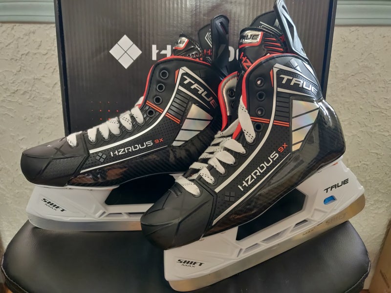 True HZRDUS 9x Hockey Skates Regular Width 9 (Used)