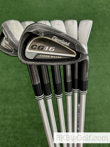 Cleveland CG16 Black Pearl Iron Set 4-P / Dynamic Gold 85 Regular