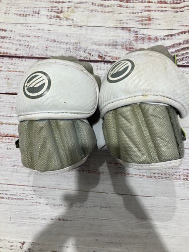 Small Adult Maverik MX Arm Pads (Used)