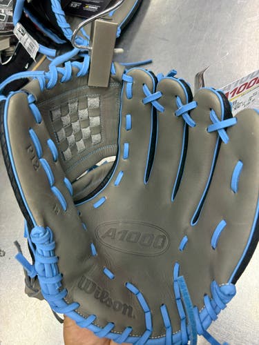 Wilson RH A1000 Softball Glove 12" **New**