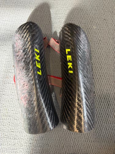 Small Leki Shin Guard (Used)