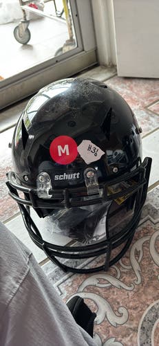 Youth Medium Schutt Vengeance A11 Helmet (New)
