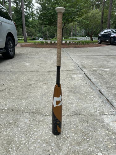 2022 DeMarini Zoa Composite USSSA Certified Bat (-10) 21 oz 31" (Used)