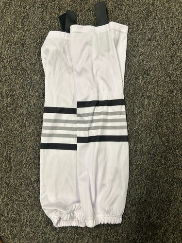 White Senior Medium Premium Socks (New)