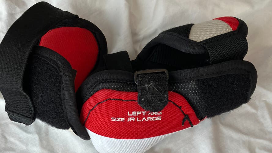 Junior Large CCM JetSpeed FT485 Elbow Pads (Used)
