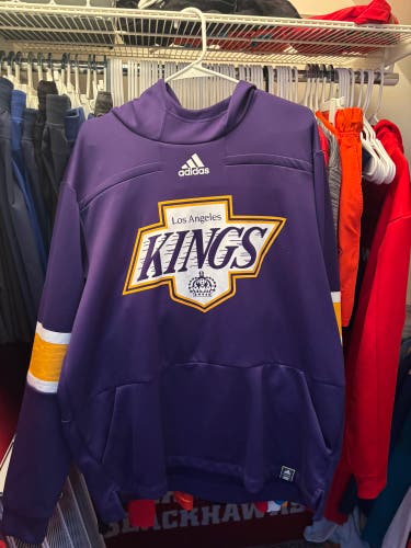 Purple LA Kings reverse retro 1.0 Men's XL Adidas Sweatshirt (Used)