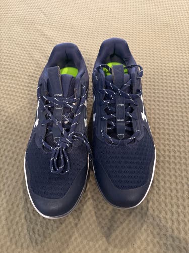 Blue Men's Size M 12.0 (W 13.0) Adult Under Armour Low Top Metal (New)