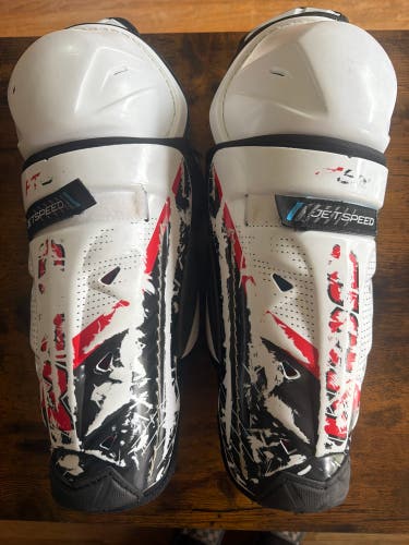 Junior CCM JetSpeed FT6 12" Shin Pads (Used)