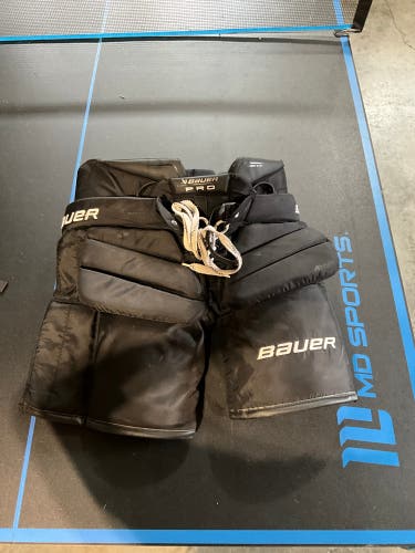 Senior Medium Bauer Pro Hockey Goalie Pants (Used)