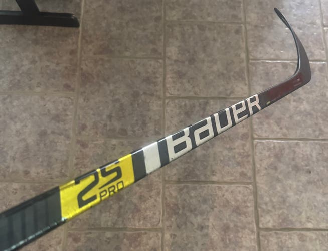 Bauer Supreme 2S Pro RH P92 70 Flex