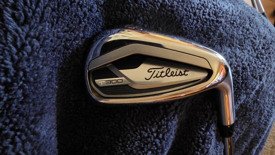 Men's Titleist 2021 T300 Right Handed Wedge Stiff Flex 48 Degree (Used)