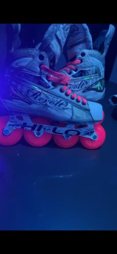 Mission Axiom T10 Inline Skates Regular Width Size 8 looking for offers