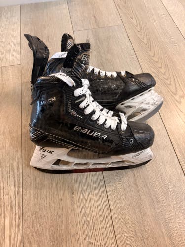2022 Bauer Supreme Mach Hockey Skates 8 (Used)