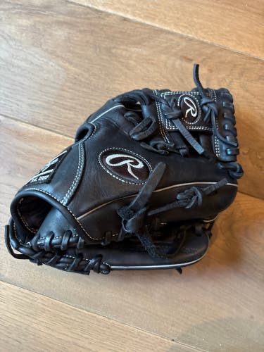 Wilson PRO RH Baseball Glove 10.5" (New)