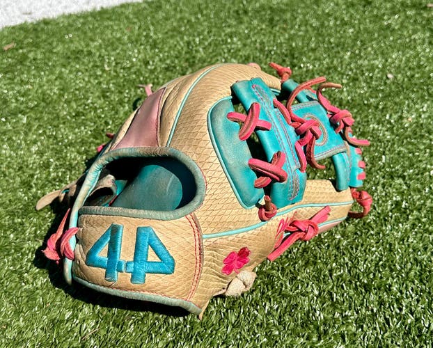 Infield RH 44 Pro 44 Baseball Glove 11.5" (Used)