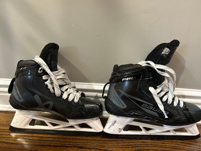 Bauer Pro Hockey Goalie Skates 7.5 (Used)