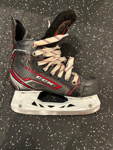 CCM JetSpeed XTra Pro Hockey Skates Size 1.5