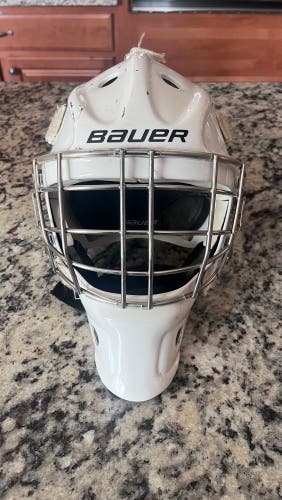 Bauer 940 Junior Goalie Mask – White – 51–55 cm – HECC Certified
