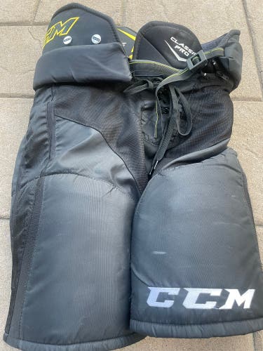 Senior Small CCM Tacks Classic Pro Hockey Pants (Used)