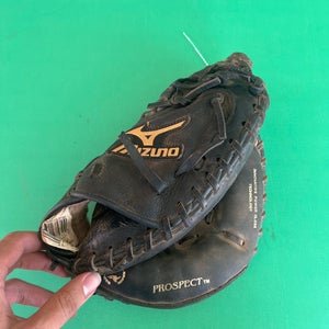Mizuno PowerClose RH Catcher's Baseball Glove 31.5" (Used)